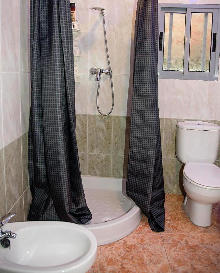 Kalma Cazorla Apartment Luaran gambar